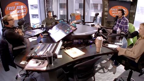 Segment 17: Holiday Break-Ins, Optical Illusion, 20K Watt Lightbulb And Facts Of The Day - Free ...