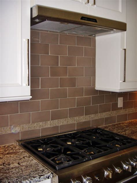 25 Best Kitchen Backsplash Ideas - Tile Designs for Kitchen: Porcelain ...