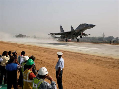 When an IAF fighter jet landed on a highway in UP - Touchdown | The ...