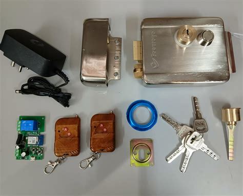 Navkar Systems Secureye/Link India Metal Electronic Door Lock with WiFi ...