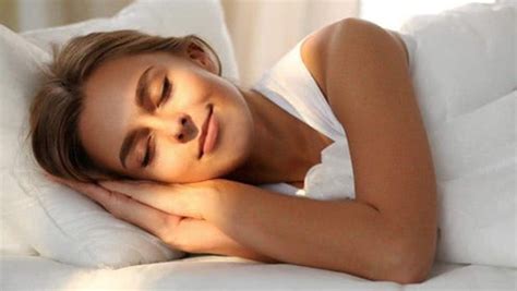 1分钟立马睡着的方法 八种方法让你快速入眠 - 每日头条