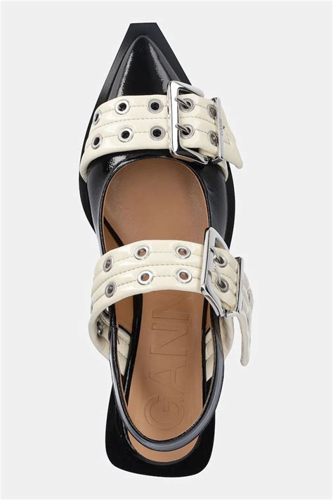 GANNI baleriny Feminine Buckle Ballerina Naplack kolor czarny z odkrytą ...
