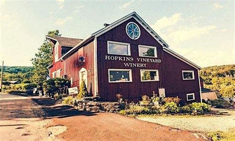 Hopkins Winery Sip & Pour Candle Making Class, 16 February 2024 | AllEvents