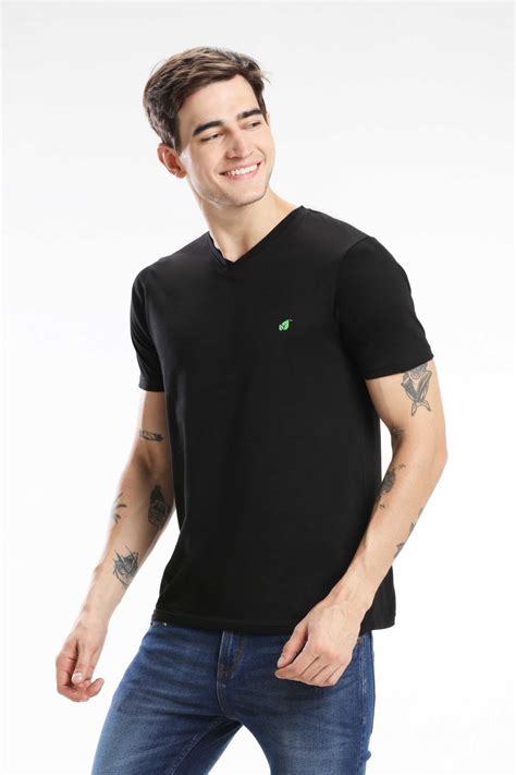 sustainme.in - Apparels in 100 % Organic and Sustainable Materials.