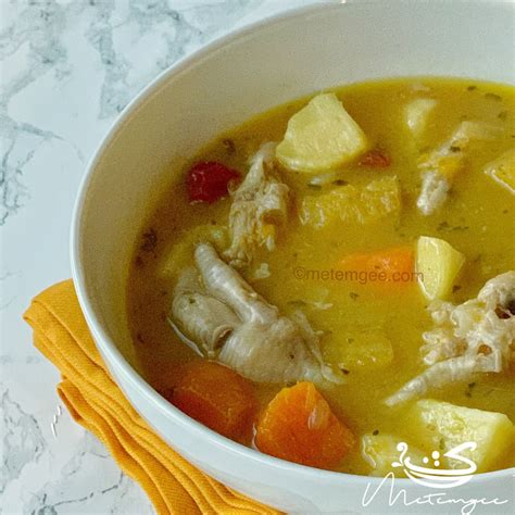 Chicken Foot Soup - Metemgee