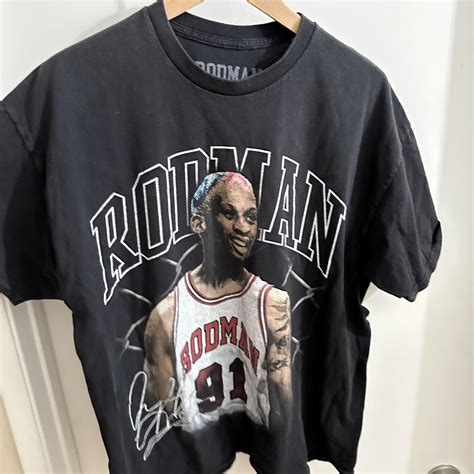 Dennis Rodman Graphic tee in great condition size... - Depop