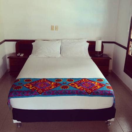 HOTEL BALBOA (Bahia Solano) - Lodge Reviews, Photos, Rate Comparison ...