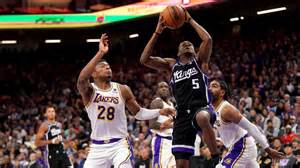 Lakers vs. Kings: Predictions, starting lineups, odds, how to watch