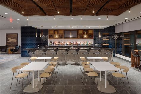 U.S. Amex Centurion Lounge Guide 2024 [Location, Map, Amenities]