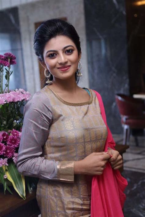 Anandhi Wiki, Biography, Dob, Age, Height, Weight, Affairs and More