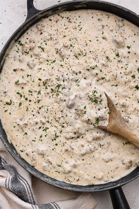 Easy Sausage Gravy | The Recipe Critic