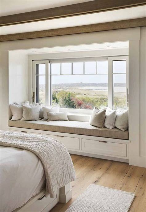 bedroom ideas for bay window