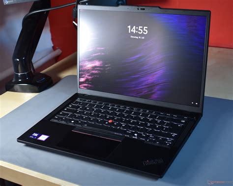 Lenovo ThinkPad T14 Gen 5 Intel laptop review: Upgradeable RAM returns ...