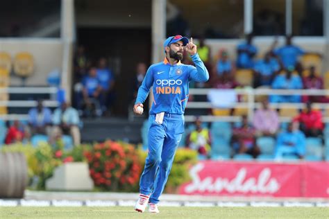 Virat Kohli in danger of getting banned! Warned and reprimanded by ICC ...