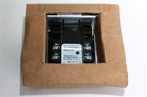 Addressable Loop powered flash + sounder FNM-420-A-BS-RD Trader ...