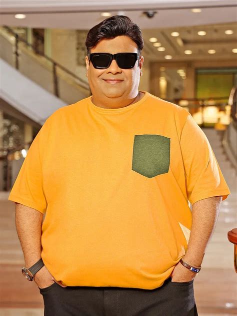 bigbanana Carlisle Mustard Yellow Solid Round Neck T-Shirt