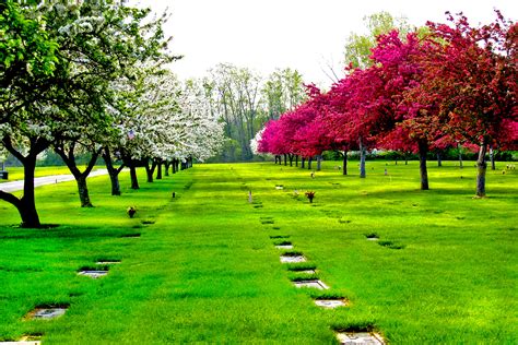 Cemetery Features - Michigan Memorial Funeral Home
