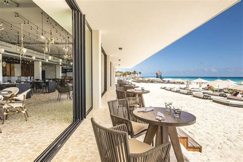 10 Best Beach Clubs and Bars in Cancún - Where to Go in Cancún at Night ...