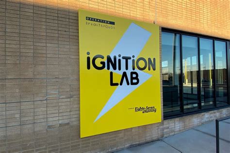 Local Business Signs 的图像结果