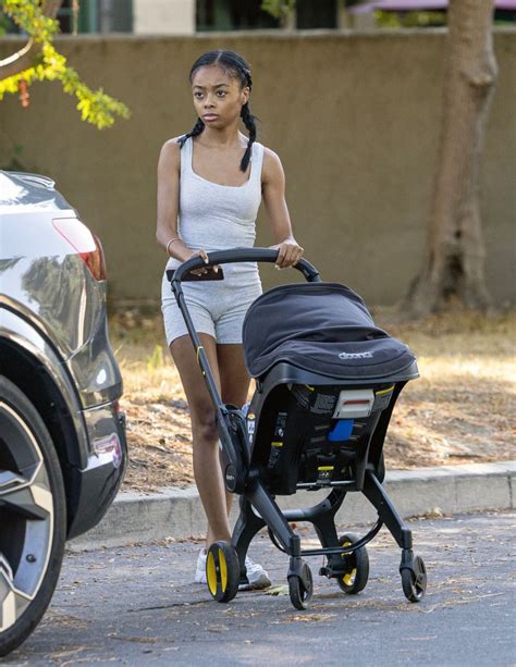 SKAI JACKSON Out with Her Baby in Los Angeles 07/16/2025 – HawtCelebs