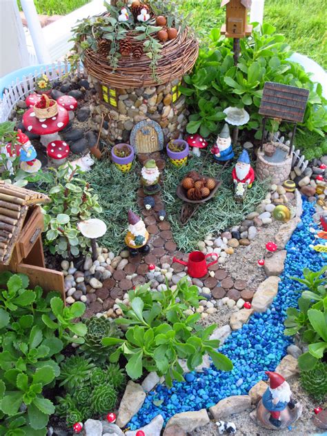 Pin by Jas Luna on faerie | Fairy garden designs, Fairy garden diy ...