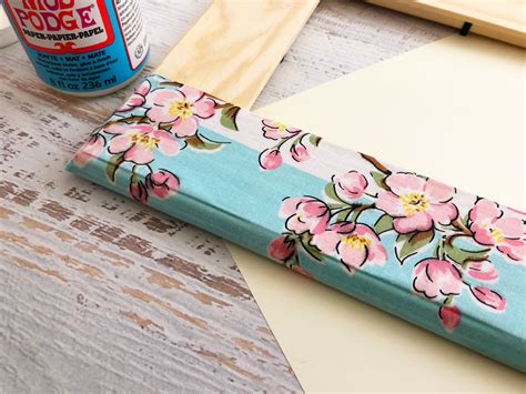 How To Make A Decoupaged Picture Frame With Printed Hankies - Bumblebee ...