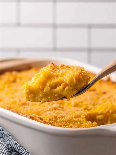Irresistible 5 Ingredient Squash Casserole Everyone Loves
