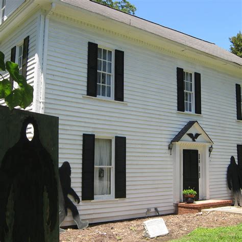 CRYPTOZOOLOGY & PARANORMAL MUSEUM (2025) All You Need to Know BEFORE ...