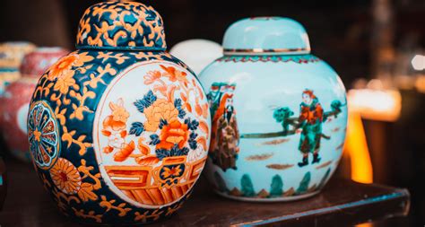 How to Identify Rare and Valuable Antiques | Lion & Unicorn