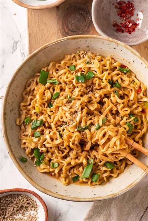 Peanut Butter Ramen - 15-Minute Vegan Lunch Recipe! in 2024 | Peanut ...