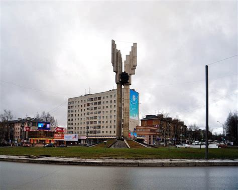 Monument to labor glory - "Universal" tractor in Siversk