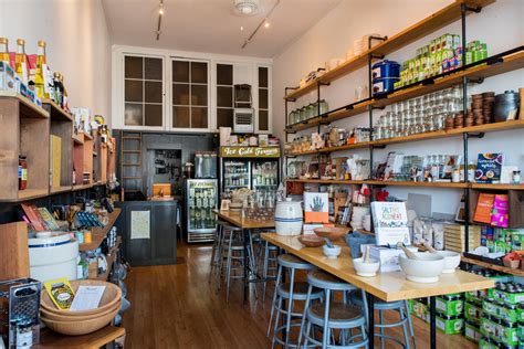 Gift Products Small Local Store 的图像结果