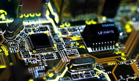 Technology in Computer Electronics 的图像结果