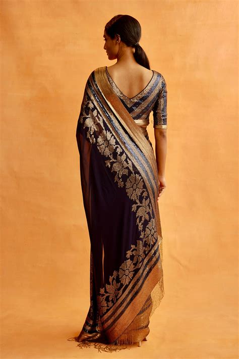Sari Set in a floral motif in gold sequins – Nakul Sen