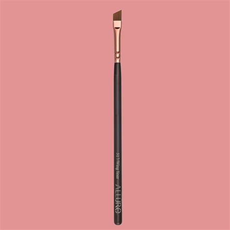The 6 kinds of eye makeup brushes every cut-crease fan needs to have ...