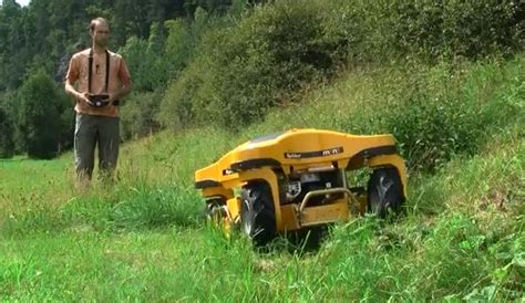 Robot Tagliaerba Telecomandato