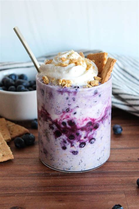 Blueberry Cheesecake Overnight Oats Recipe