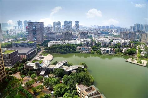 武汉东湖高新技术开发区配眼镜的地方哪里有-