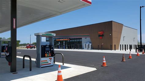 7-Eleven Speedway Lakehurst Closing 18 Stores New Jersey