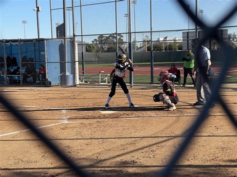 Softball - Athletics - King/Drew Magnet High School of Medicine and Science