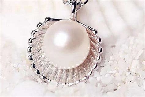 梦见珍珠项链有什么意思 女人梦到别人送自己珍珠项链有什么预兆 - 致富热