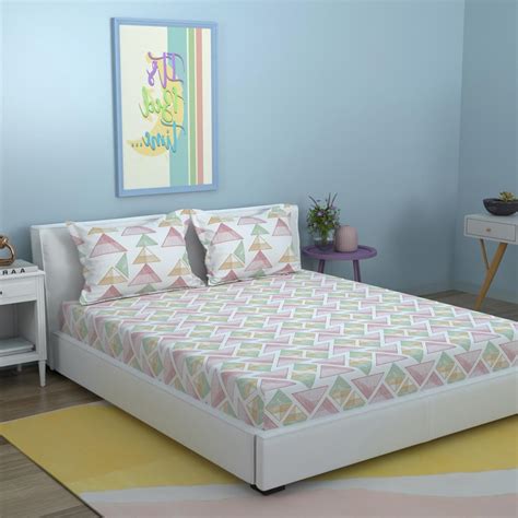 Buy STELLAR HOME Marigold Cotton 128TC Printed 3Pcs Queen Bedsheet Set ...