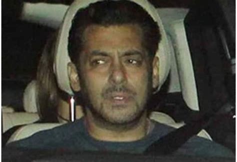 Salman Khan Hospitalise As Snake Bite Salman Khan Late Night