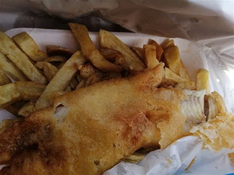 SEAWAVE TRADITIONAL FISH & CHIPS, Menai Bridge - Restaurant Reviews ...