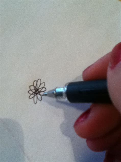 How to draw flowers - B+C Guides