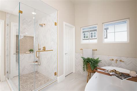 Chic Contemporary Bathroom Remodels In Irvine