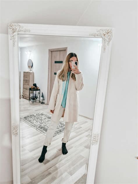 What to Wear On an Interview 的图像结果