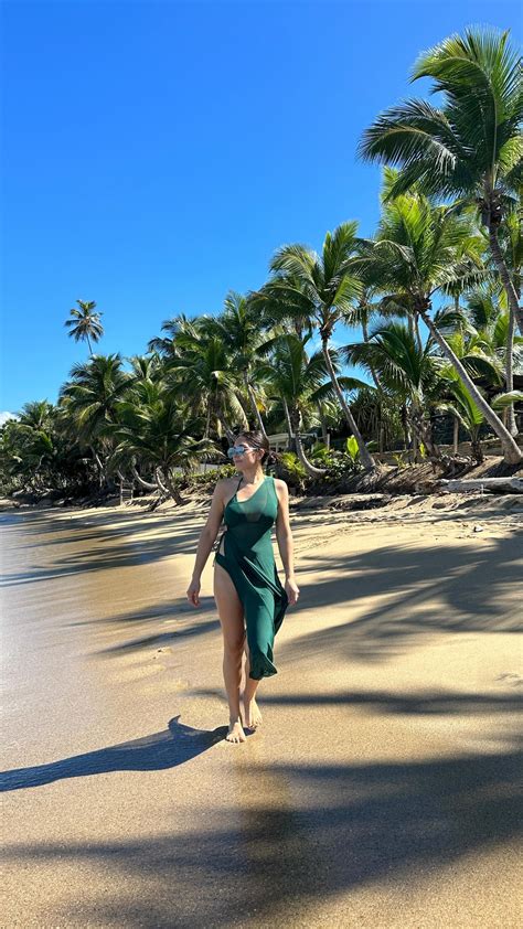 Crystal Uribe (@intravenousqueen) • Instagram photos and videos