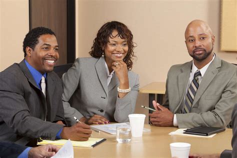 Business Wear 的图像结果