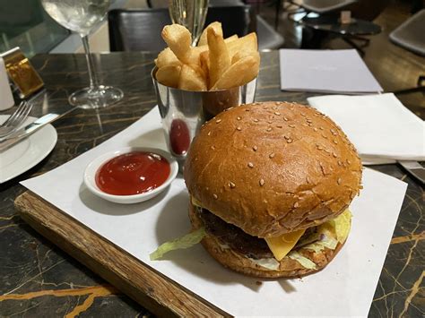 Lounge Review: Virgin Atlantic Clubhouse JFK